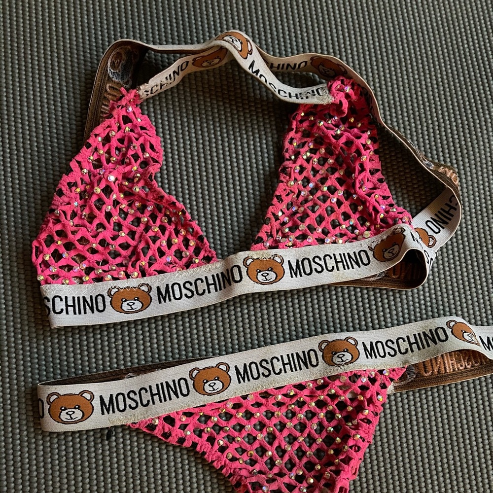 Moschino dance wear